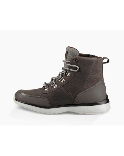 man uggs gray