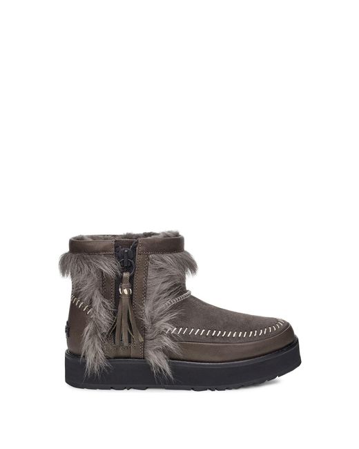 black platform mules