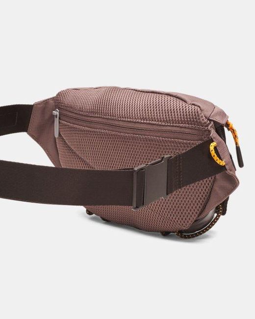 Marsupio Summit Trail Sierra Taupe Kona Squad Arancione di Under Armour in Brown