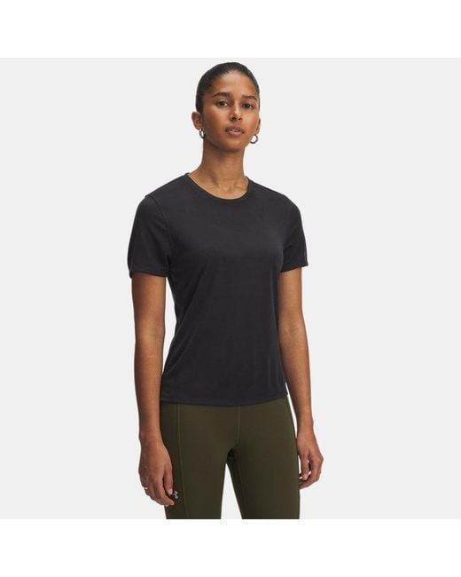 Under Armour Launch Jacqrd Damesshirt Met Korte Mouwen Zwart Reflecterend in het Black