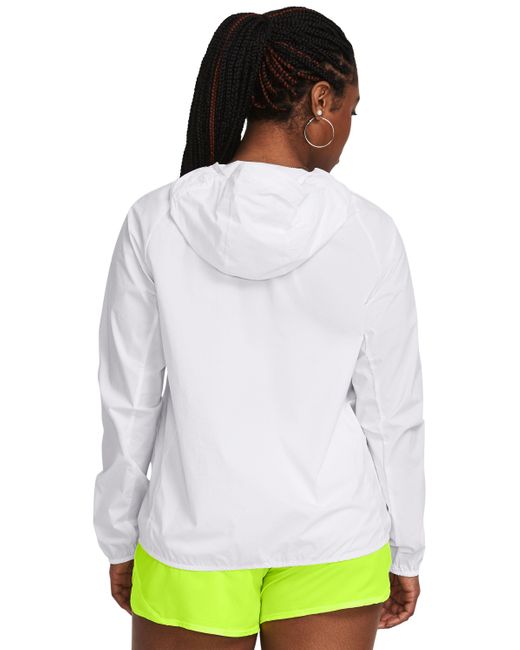 Giacca launch lightweight di Under Armour in White