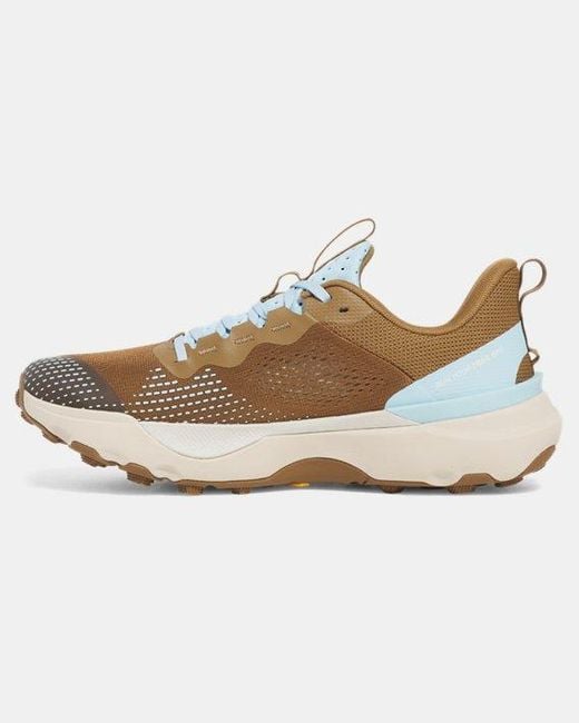 Under Armour Brown Infinite Pro Trail Laufschuhe, Coyote Sandstorm Summit Weiß