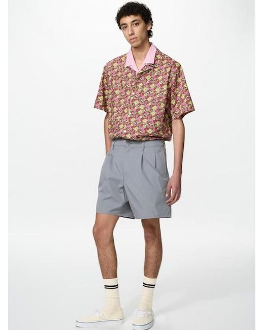 Uniqlo White Pleated Shorts for men