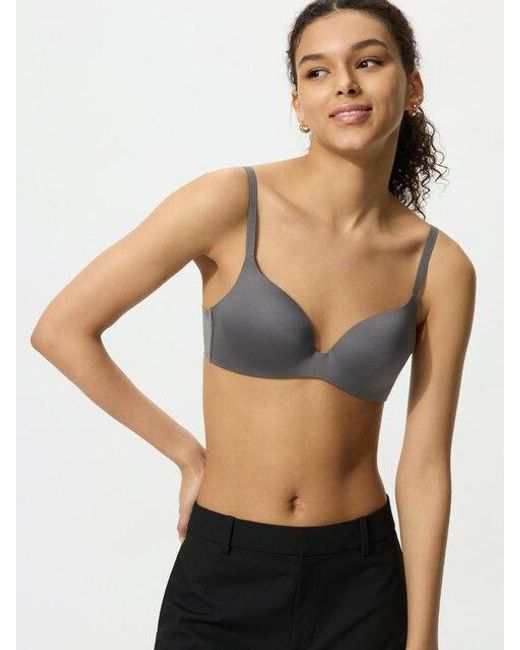 Uniqlo Blue Wireless Bra (3D Hold)