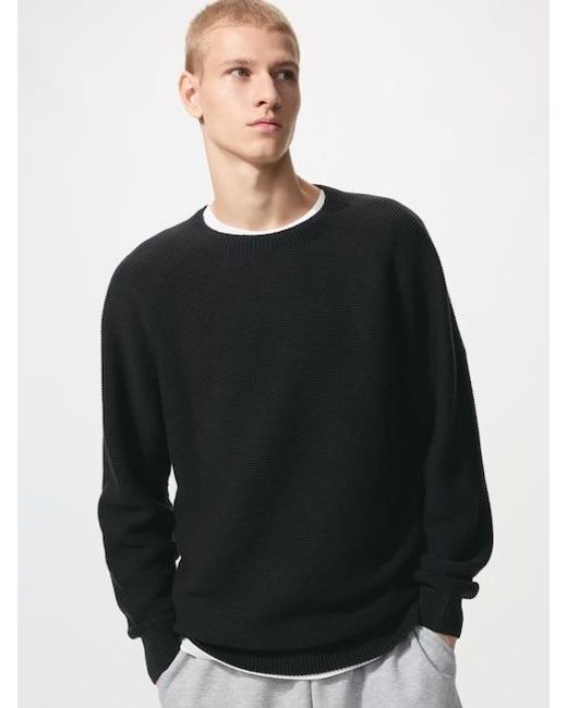 Uniqlo Black Washable 3D Knit Seamless Crew Neck Jumper for men