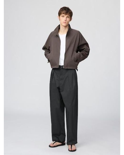 Uniqlo White Pleated Wide Trousers for men