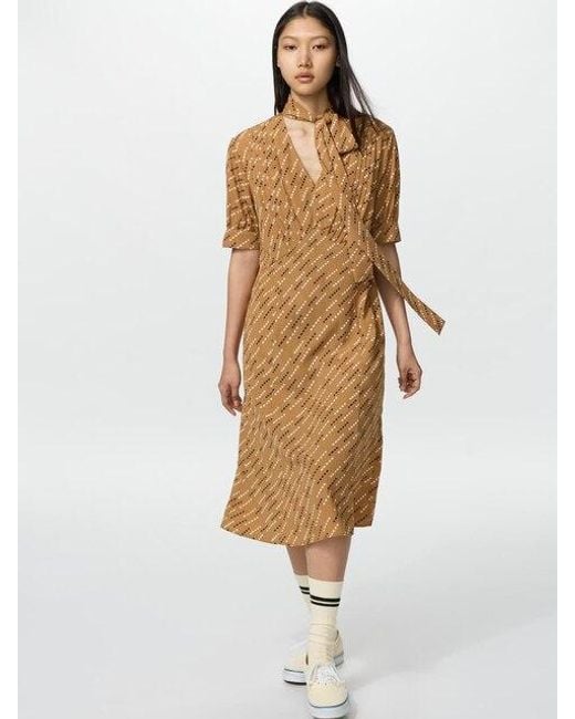Uniqlo White Bow Tie Dress (Short Sleeve, Printed)