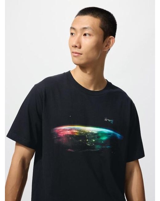 Uniqlo Blue Peace For All Graphic T-Shirt (Artemis) for men