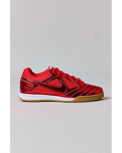 Urban Outfitters Gray Nike Gato Lv8 Sneaker