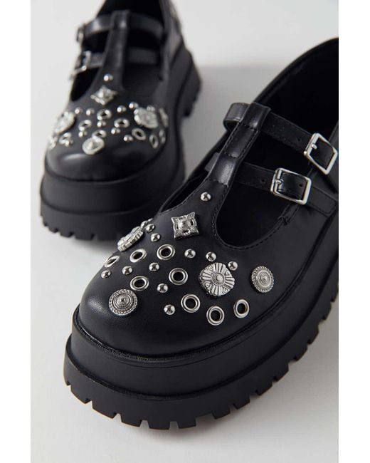 uo daria treaded mary jane