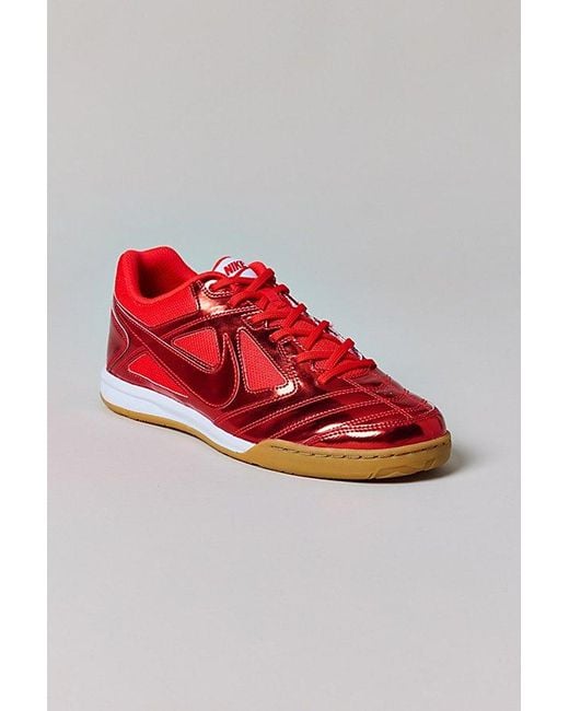 Urban Outfitters Gray Nike Gato Lv8 Sneaker