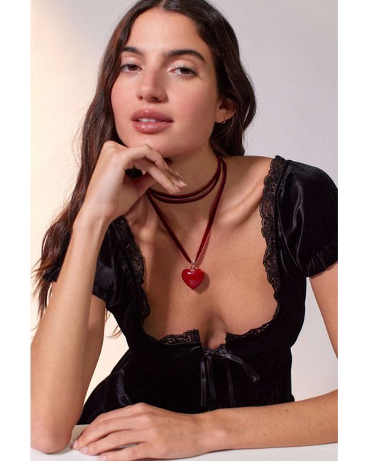 Mira Heart Pendant Necklace | Urban Outfitters Australia Official Site