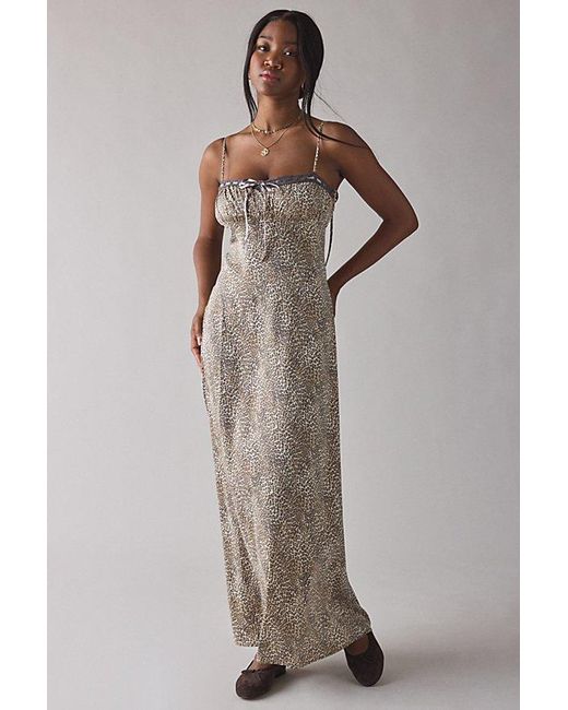 ruched side cut out maxi dress Cut-Out Halterneck in White Amazon.com: Plus Size Dresses warehouse24 Color:Mayan Blue Its ruched detailing on