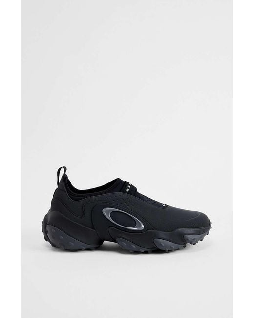 Oakley Blackout Edge Icon Trainers for men