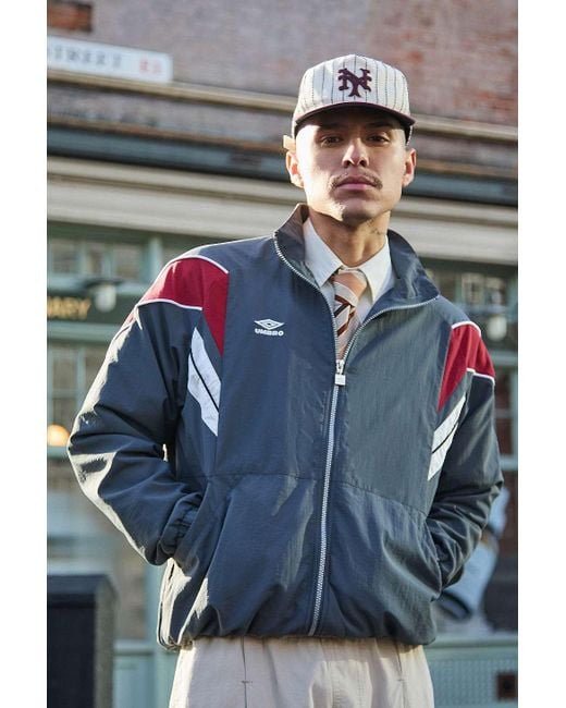 1980's Umbro ZIP UP Nylon Jacket（Umbro Iron Gate Relaxed