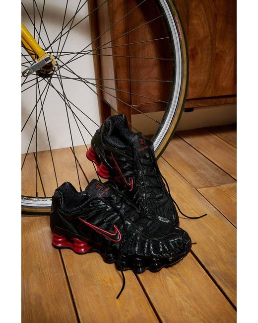 Nike Brown Black & Red Shox Tl Trainers for men