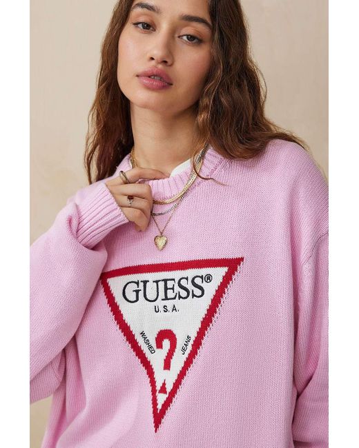 Pink guess jumper deals