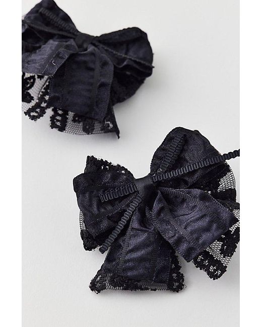 Urban Outfitters Black Jasmine Bow Hair Clip Set