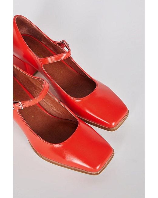 INTENTIONALLY ______ Red Christopher Leather Mary Jane Heel