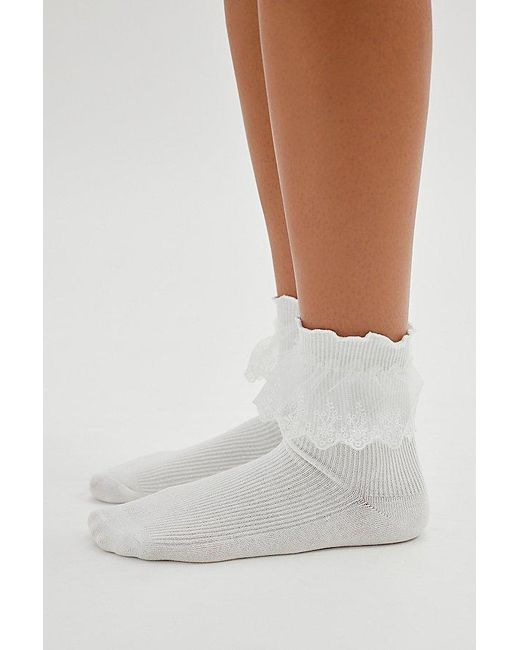 Urban Outfitters White Ruffle Ribbed Crew Sock