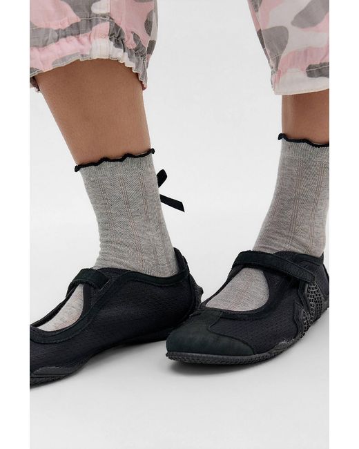 Out From Under Black Lettuce-edge Bow Socks