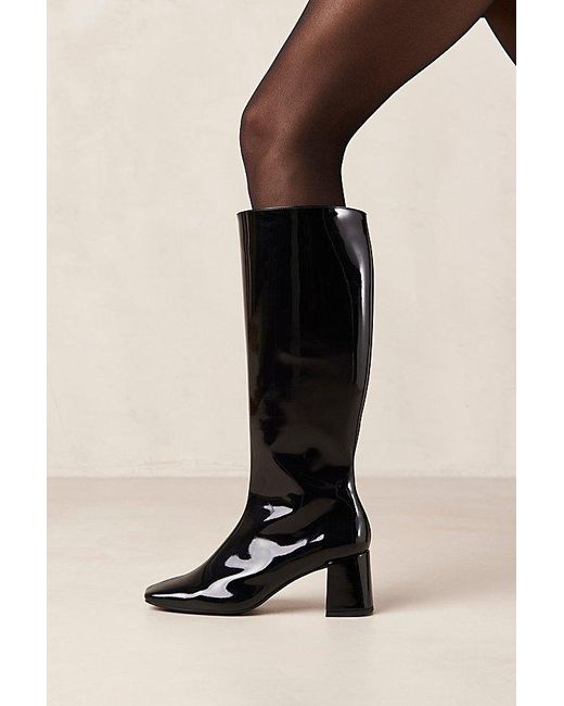 Svegan Black Chalk Patent Leather Knee High Boot