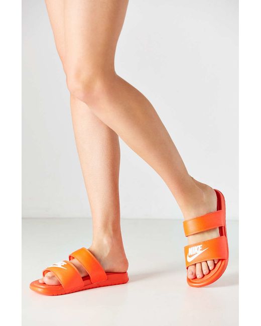 Nike Benassi Duo Ultra Slide in Orange | Lyst Canada