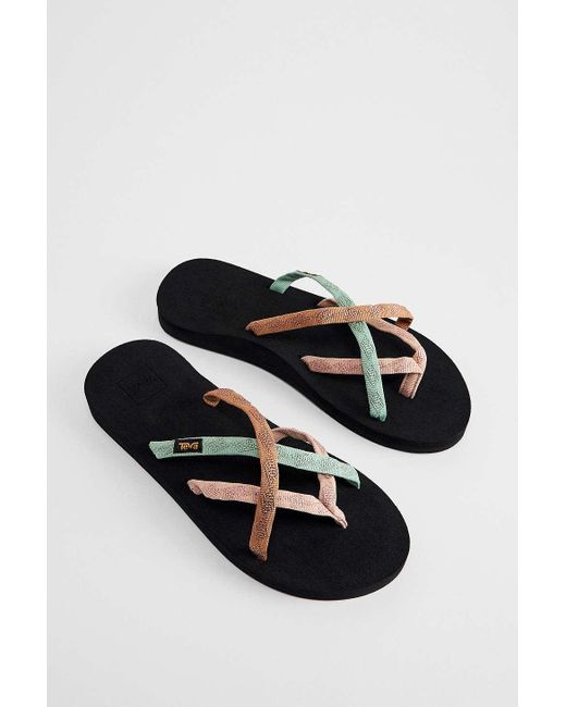 Teva White Multi-brown Olowahu Sandals Uk 3 At Urban Outfitters
