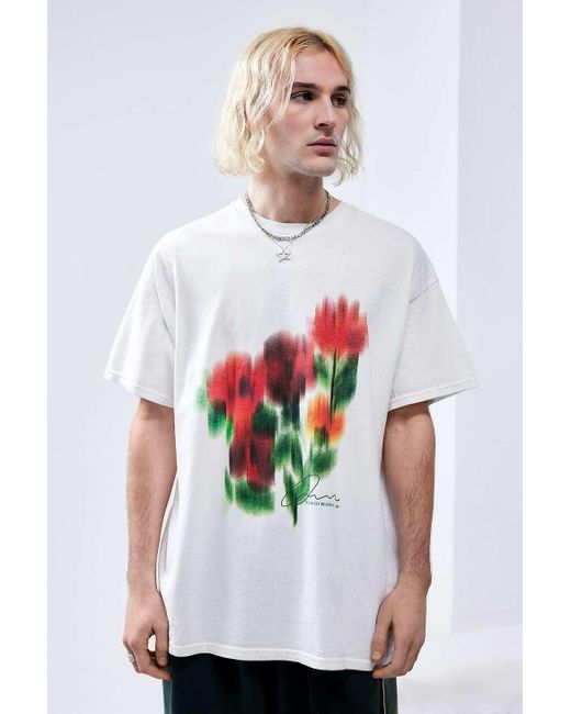 Urban Outfitters UO - T-Shirt In Weiß Mit Verschwommenem Blumenmotiv in White für Herren