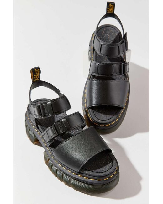 Dr. Martens Ricki Leather 3-strap Platform Sandal in Black | Lyst