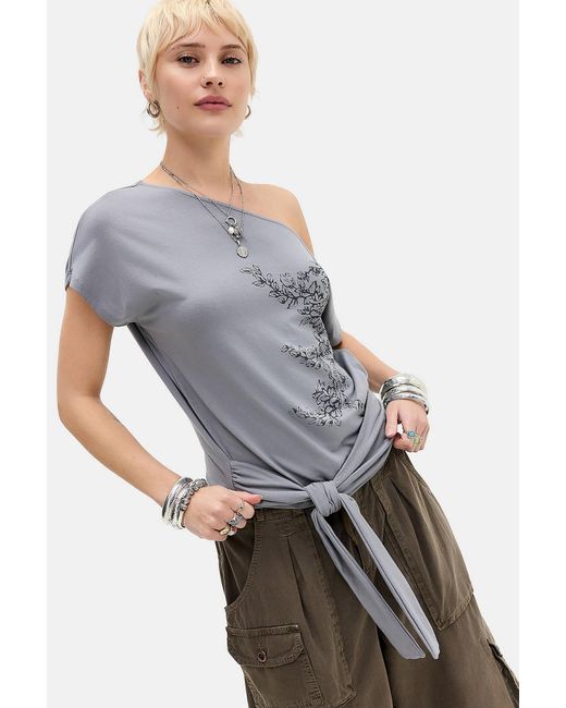 Motel Gray Lola Tie Graphic Top