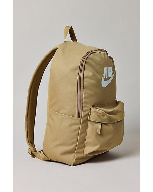 Nike Green Heritage 25L Backpack for men