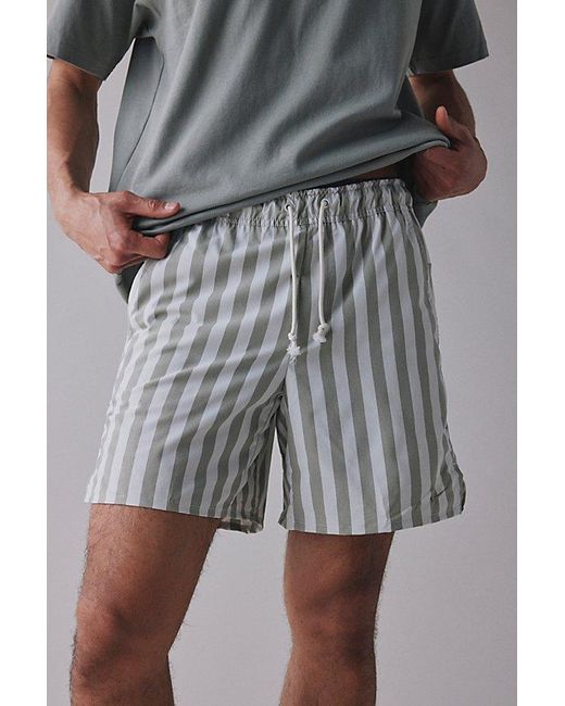 Nike Gray Unlimited Stripe Pattern 7" Short for men