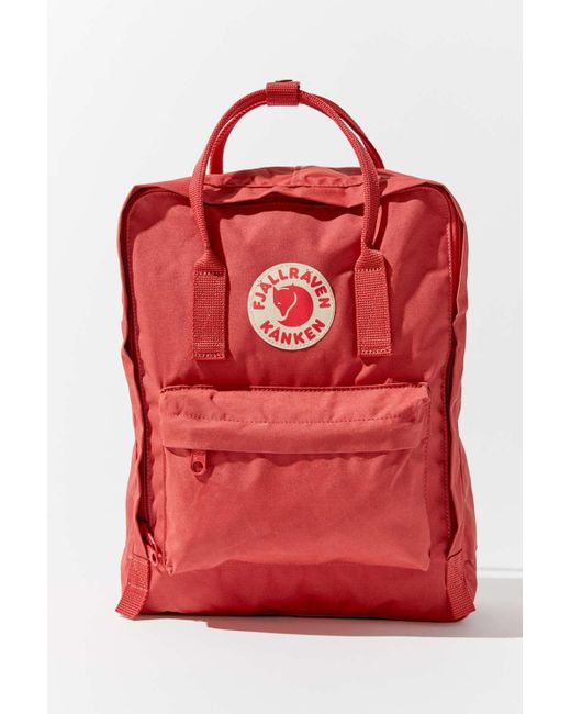 red fjallraven kanken backpack