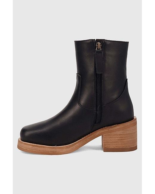 Dingo Black Roxy Leather Bootie