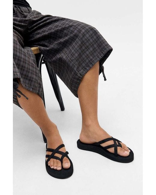 Teva Black Olowahu Sandals
