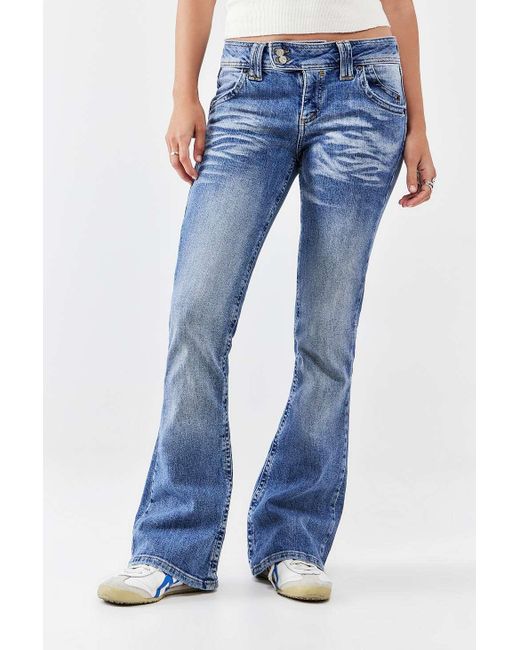 BDG Blue Ausgestellte bootcut-jeans im low-rise-stil mit heller waschung