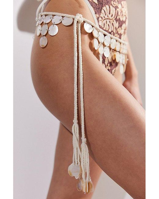 Urban Outfitters Brown Alabaster Shell Rope Belt