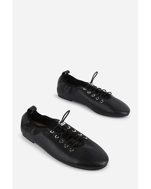 INTENTIONALLY ______ Black Atomic Flat