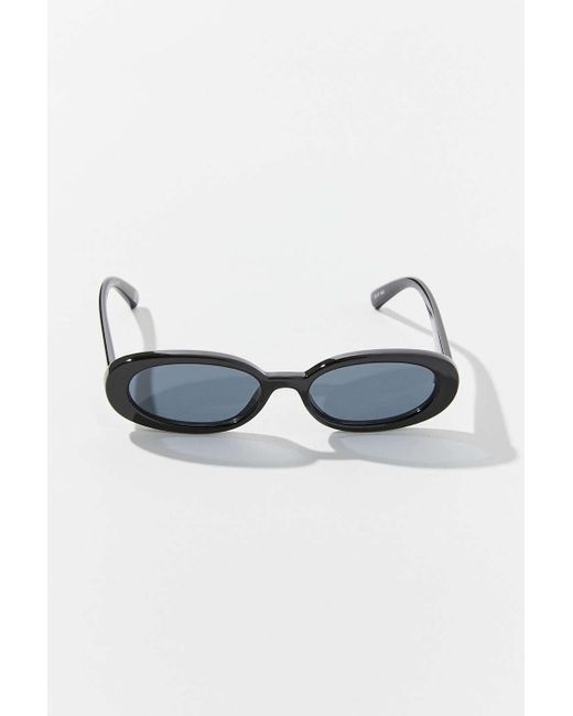 Le Specs Outta Love Oval Sunglasses In Black Lyst