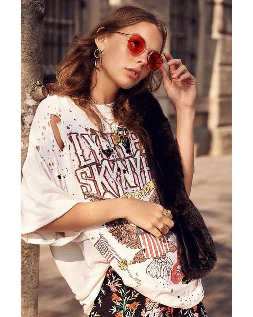 Urban Outfitters Lynyrd Skynyrd Oversized Tee in White | Lyst