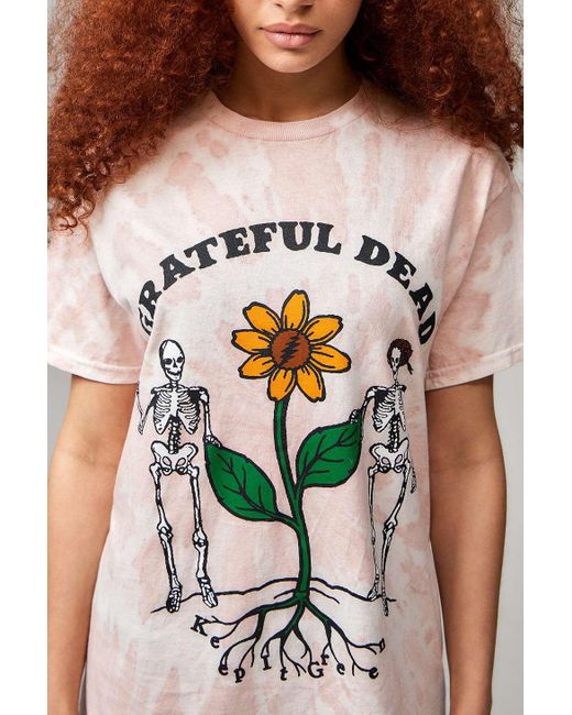 Daisy Street Pink Grateful Dead T-shirt