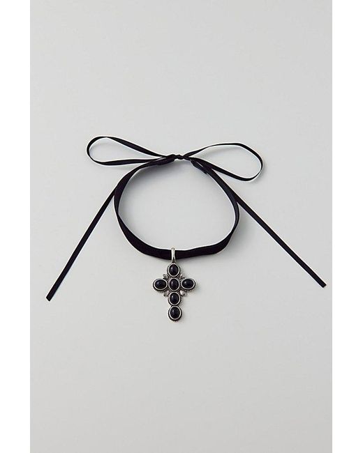 Urban Outfitters Black Scarlet Cross Velvet Choker Necklace