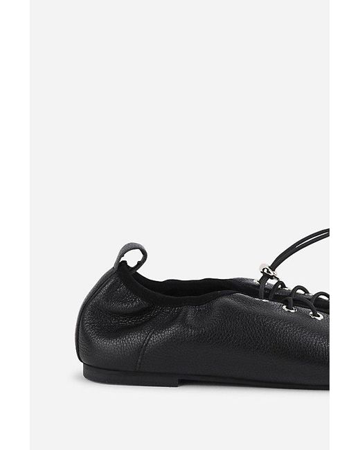 INTENTIONALLY ______ Black Atomic Flat
