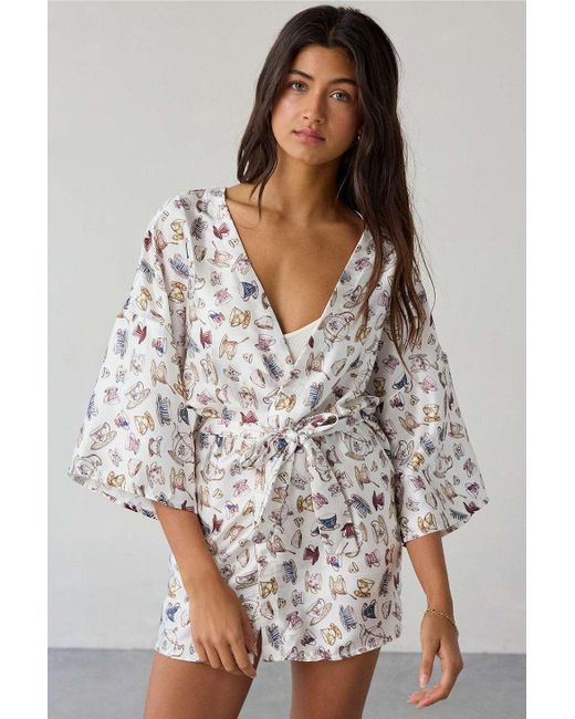 Out From Under Goodnight Kiss Satin Robe in Grey | Lyst UK