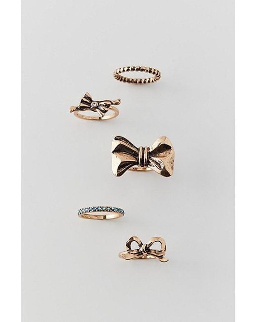 Urban Outfitters White Hammered Bow Ring Set