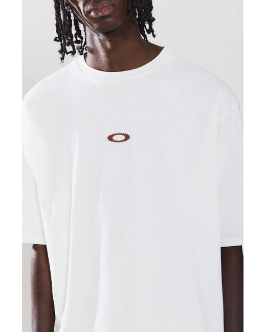 Oakley Uo Exclusive White Broken Ellipse T-shirt for men