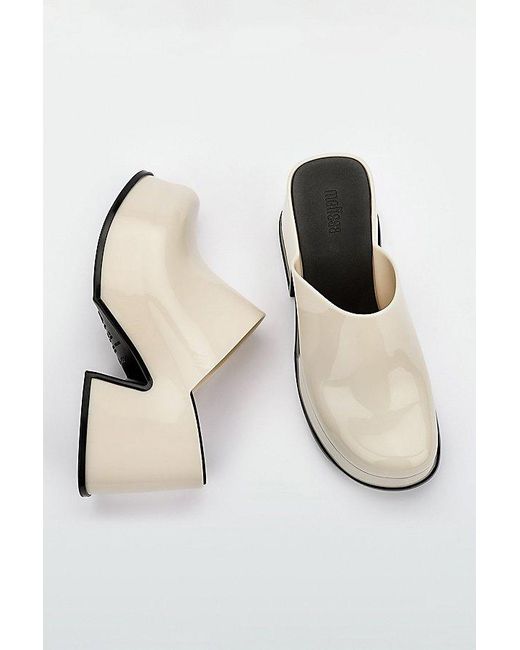 Melissa White Mia Platform Clog