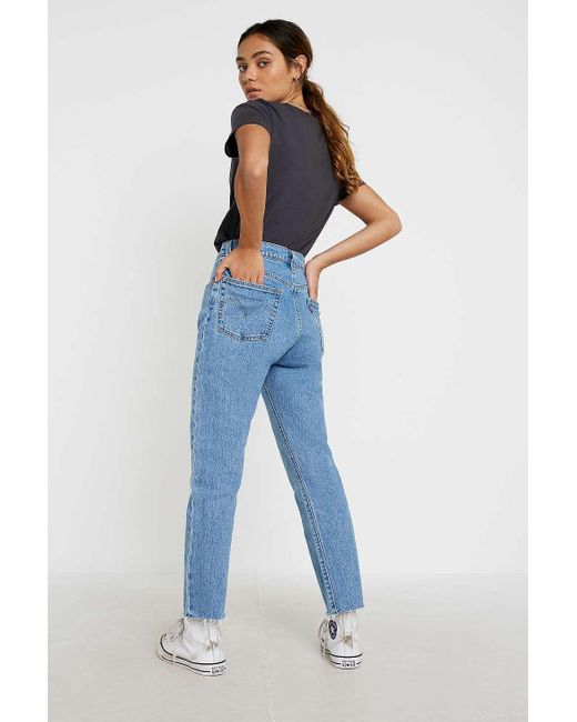 Levi's 501 Original Light Wash Indigo Denim Crop Jeans in Blue | Lyst UK