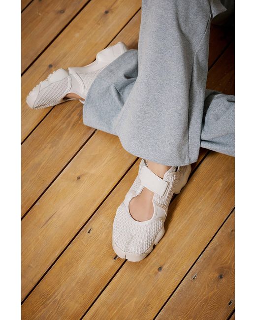 Nike Natural Beige Air Rift Trainers